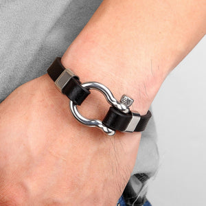 Shackle Leather Bracelet